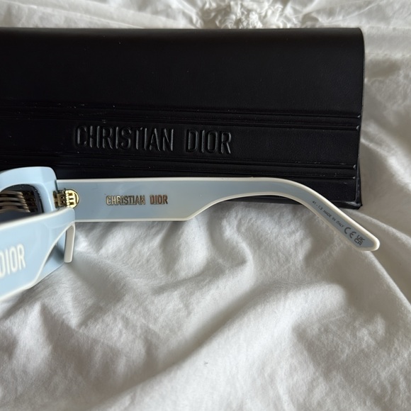 Dior Pacific Cat Eye Sunglasses - Picture 5 of 6